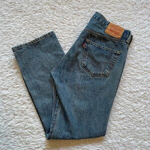Levi's Straight Leg Blue Jeans